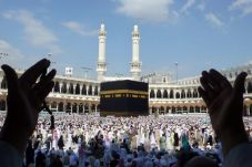 Imam Masjidil Haram...