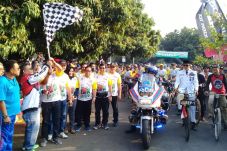 Bung Karno Pimpin Sepeda...