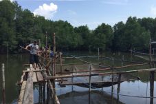 Musim Angin Selatan,...