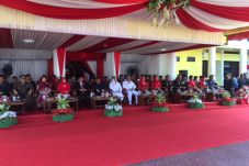 Pemkab Kobar Gelar Upacara...