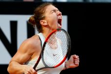 Navratilova Sebut Halep...