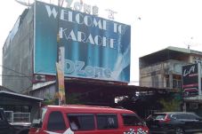Penyegelan Dzone Karaoke,...