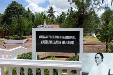 Maria Walanda Maramis,...