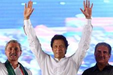 Imran Khan Terpilih...