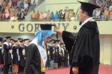 Universitas Negeri Yogyakarta...