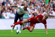 Tottenham Hotspur Tundukkan...