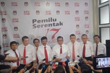 Nama-nama Dewan Pengarah...
