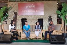 Mengenal Budaya dan...