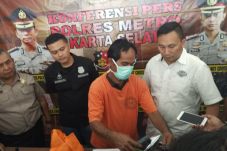 Palsukan Oli, Pemilik...