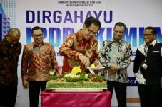 12 Tahun, LPDB KUMKM...