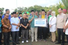 bank bjb Tebar Bantuan...