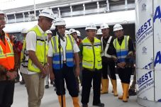 Anies Uji Coba MRT dari...