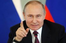 Putin Sebut Sanksi Terbaru...