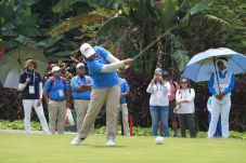 Tim Golf Putra dan Putri...