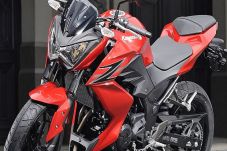 Kawasaki Pastikan Z400...