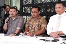Survei: Kinerja Rendah,...