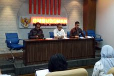 Ombudsman Minta Pejabat...