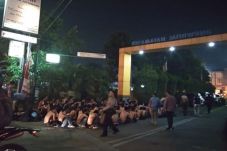 Tawuran, Puluhan Pelajar...