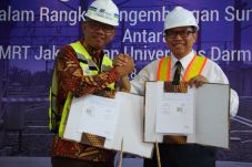 Dukung Pembangunan Jakarta,...