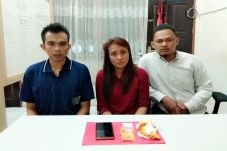 Sembunyikan Sabu-Sabu...