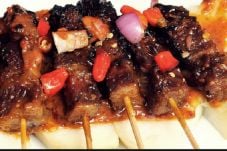 Bosan Makan Kambing?...