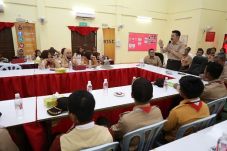 Dubes RI Gelar Dialog...