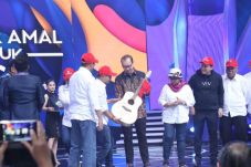 Galang Dana untuk Korban...