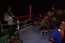 Polda Papua Bongkar...
