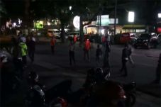 Penembakan di Pasteur,...