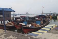 Langgar Aturan, 10 Perahu...