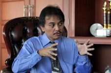 SBY Instruksikan Roy...