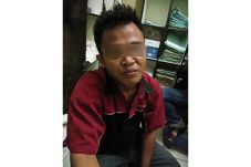 Sedang Mengajar, Guru...