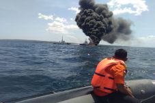 Angkut 10 Ton BBM, Kapal...