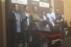 Yokohama Hadirkan Advan...