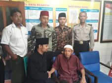 Penyebar Berita Hoaks...