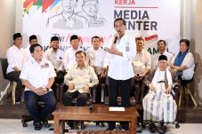 Jokowi Nilai Erick Thohir...