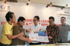 Pameran Elektronik dari...