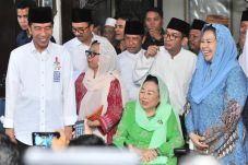 Di Kediaman Istri Gus...