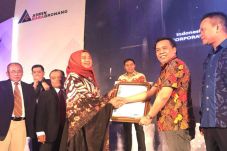 Untuk Kedua Kalinya,...