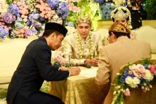 Sejumlah Pejabat Negara...