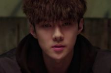 Sehun EXO Nikmati Main...