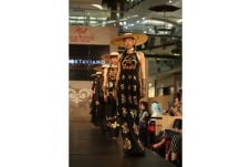 Busana Spring Summer...