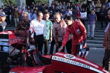 7 Kali Ikut Kompetisi,...