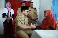 Kisah Nenek Soni di...