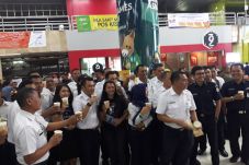Peringati HUT ke-73,...