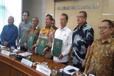 Rektor USU Sayangkan...