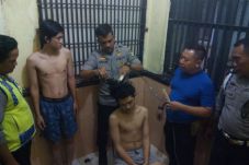 Jaga Kerapihan, Puluhan...