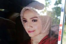 Pegawai Bank Cantik...