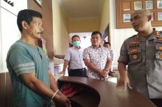 Edarkan Sabu ke Desa-desa,...
