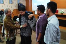 Universitas Islam Indonesia...